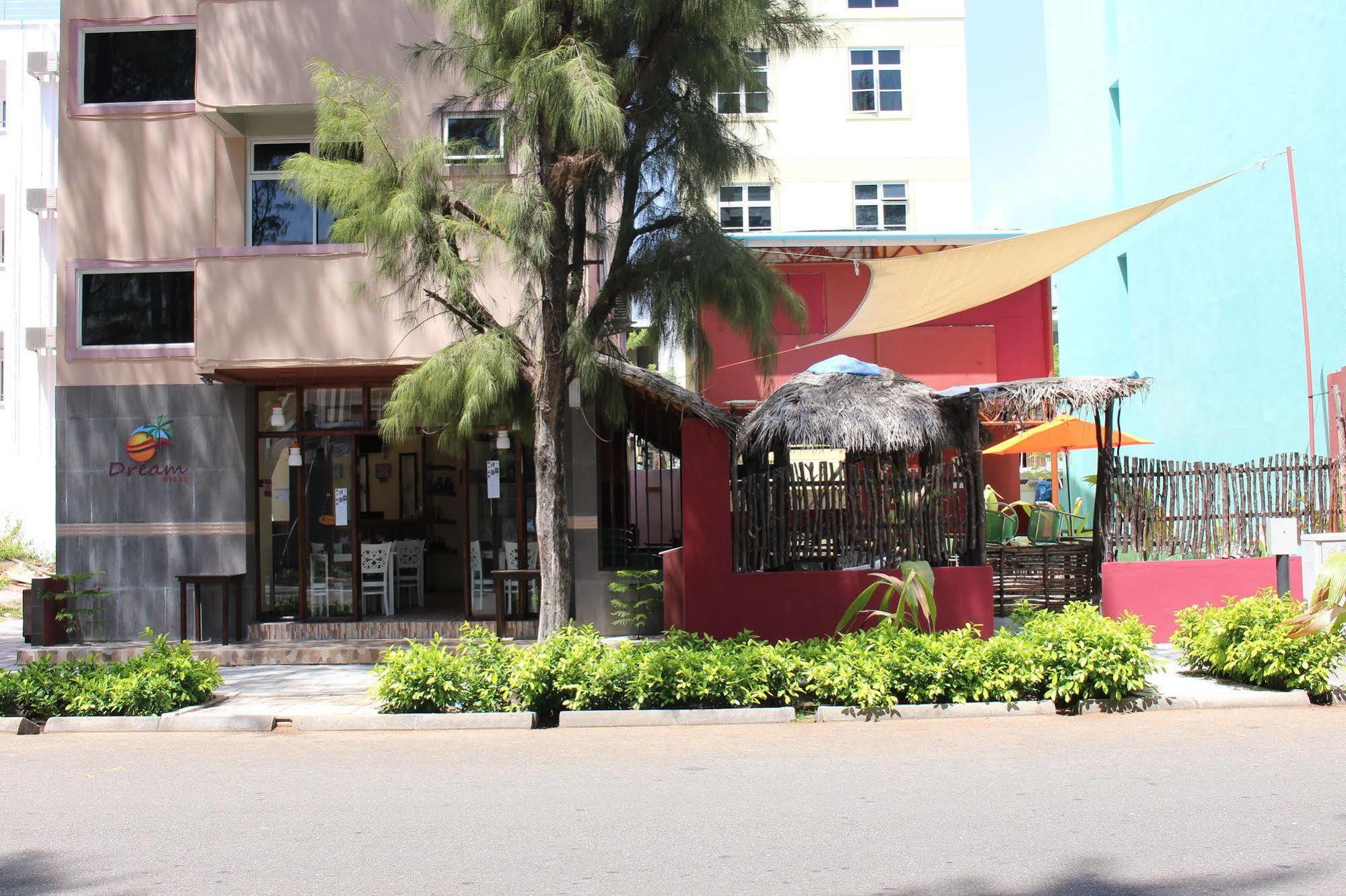 Dream Relax Hotel Hulhumale Exterior foto