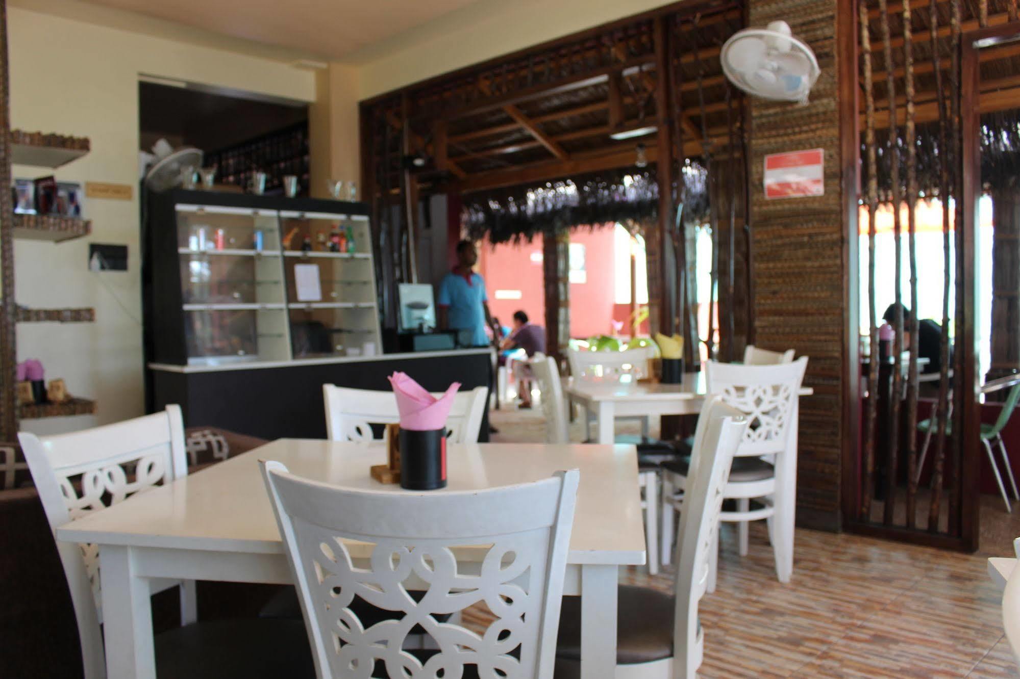 Dream Relax Hotel Hulhumale Exterior foto